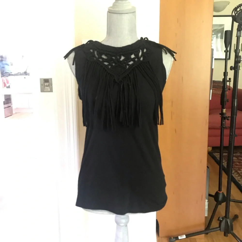 Pam & Gela Crocheted Top - Picture 3 of 8